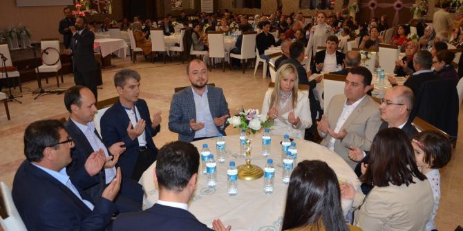 Başkan Bakıcı, Yeşilkent’e Mahalle Konağı Müjdesi Verdi