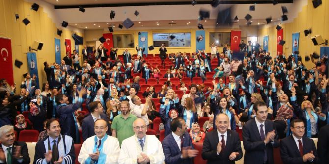 Sağlıkta Lisans Tamamlama Coşkusu