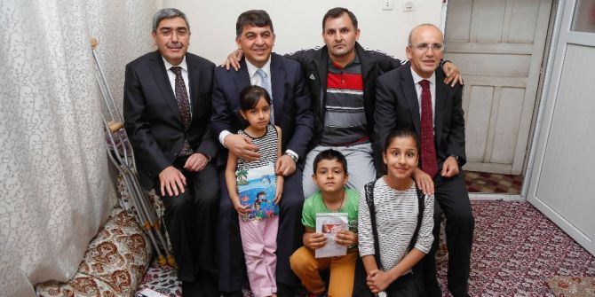 Şimşek İle Fadıloğlu, İftar Öncesi Aileleri Ziyaret Etti