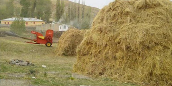 Ağrı Taşlıçay Kumlubucak Köyü