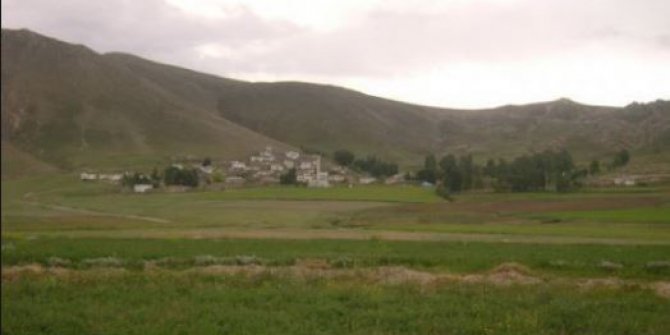 Ağrı Taşlıçay Kumluca Köyü