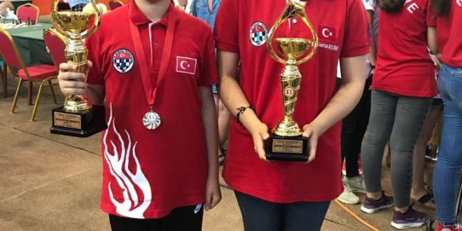 Avrupa Okullar Satranç Turnuvası’nda Kahramanmaraş’a 2 Madalya