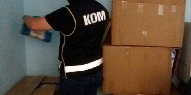 İzmir’de 144 Bin Tl Değerinde Kaçak Sigara Ele Geçirildi