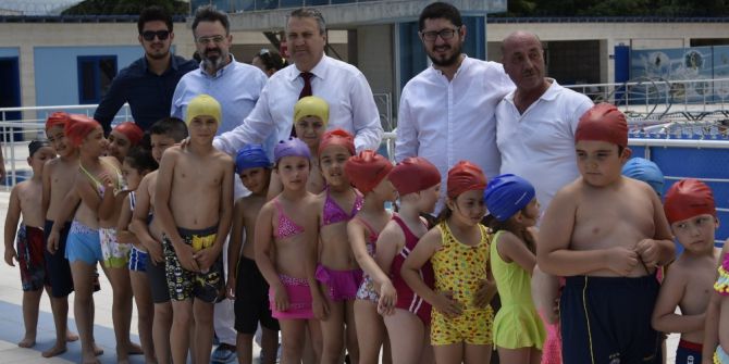 Çocuklar Yüzmeyi Çok Sevdi