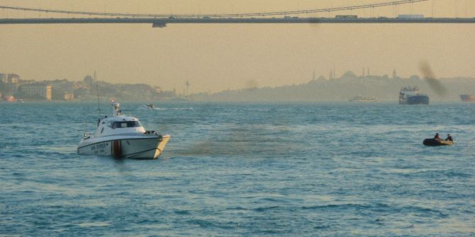 Üsküdar’da Arkadaşlarıyla Denize Giren Genç Kayboldu