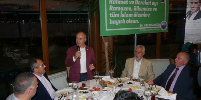 Din Görevlileri Büyükçekmece’de İftarda Bir Araya Geldi