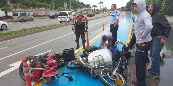 Samsun’da Motosikletler Kafa Kafaya Çarpıştı: 1 Yaralı