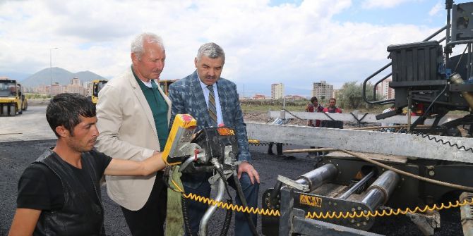 Büyükşehir’de Durmak Yok Yola Devam