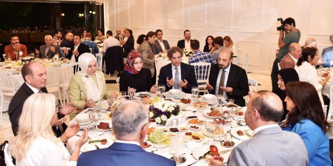 Kadir Topbaş Ve Ahmet Misbah Demircan İftarda Buluştu