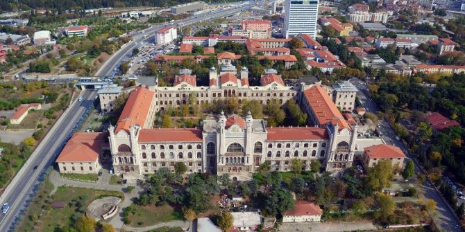 Vodafone Türkiye’den Sağlık Bilimleri Üniversitesi’ne Sanal Sunucu Hizmeti