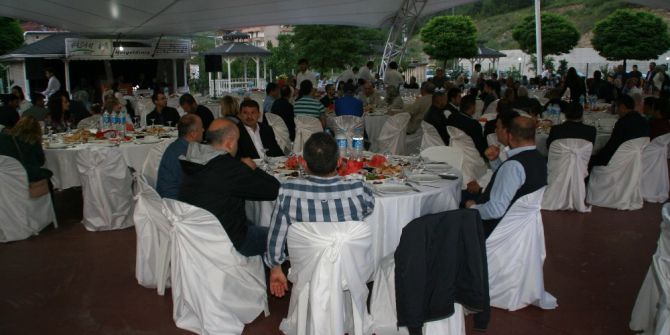 Semerci İftarda Belediye Personeliyle Bir Araya Geldi