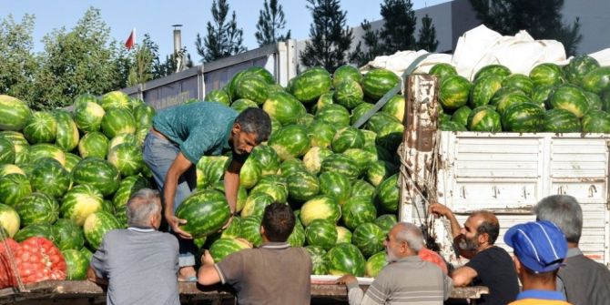 Sıcaklar Artınca Karpuz Satışları Da Arttı