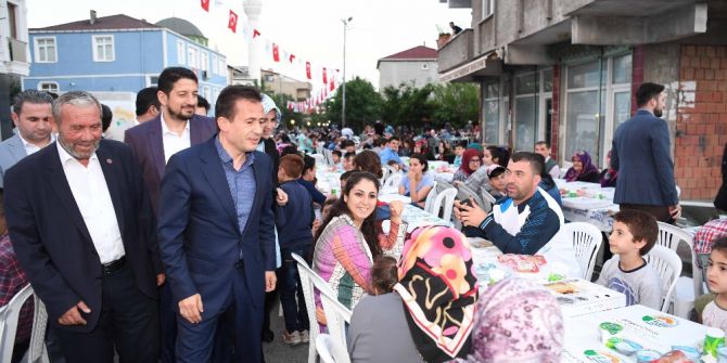 Tuzla’da Kimse Yalnız Değil