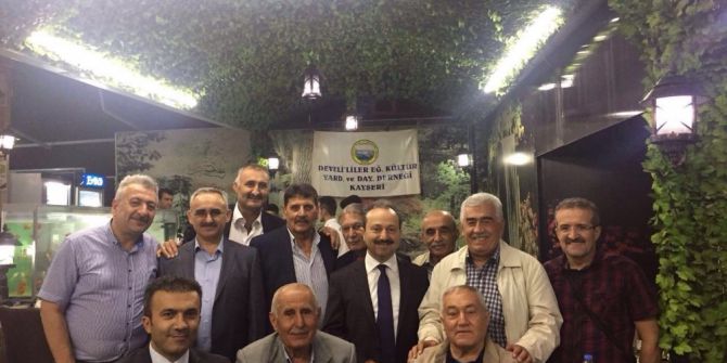 Develililer İftar Yemeğinde Buluştu