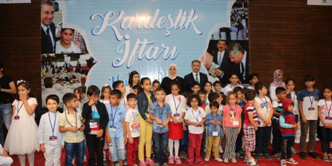 İlk Kez Oruç Tutan Çocukların İftar Heyecanı