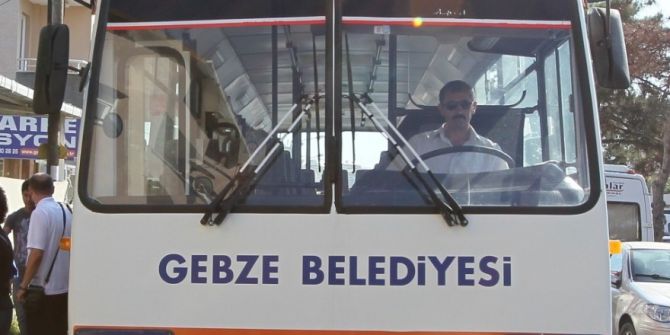 Mezarlıklarda Bayram Hazırlığı Sürüyor