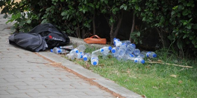 Bomba Sanılan Sırt Çantasından Su Çıktı