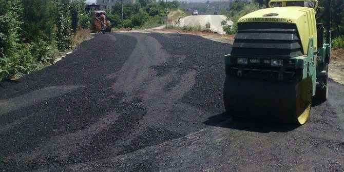 Akçakoca Belediyesi Bağlantı Yolunu Asfaltlandı