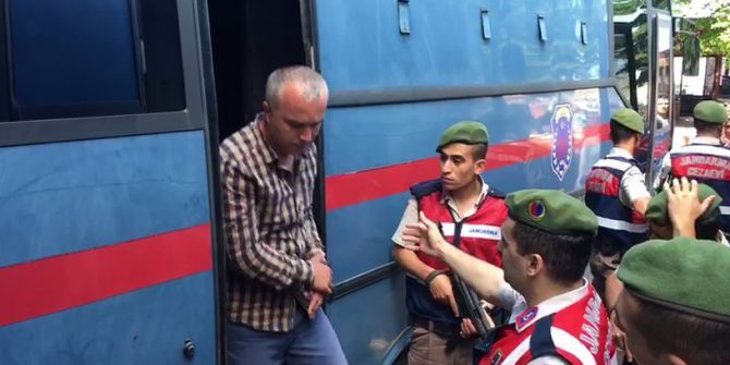 Birlikte Yürüdükleri Genci Bıçaklayan Sanığa 4 Yıl 2 Ay Hapis