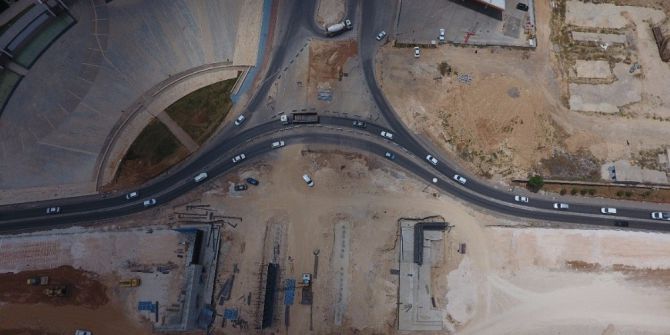 Beykent İle Yeşilvadi Kavşaklarında Çalışmalar Hızla Sürüyor