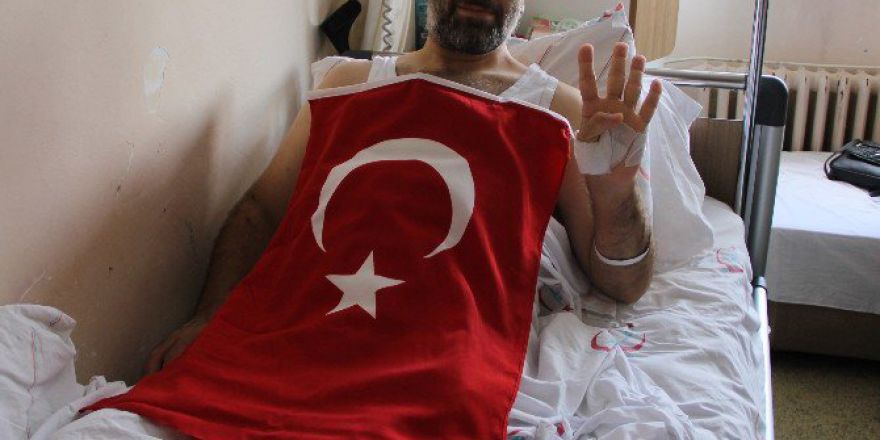 İbb Önünde Vurulan O Gazi 15 Temmuz Gecesini Gözyaşları İçinde Anlattı