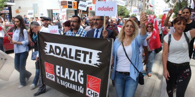Elazığ’da Chp’liler, Kılıçdaroğlu’na Destek İçin Yürüdü