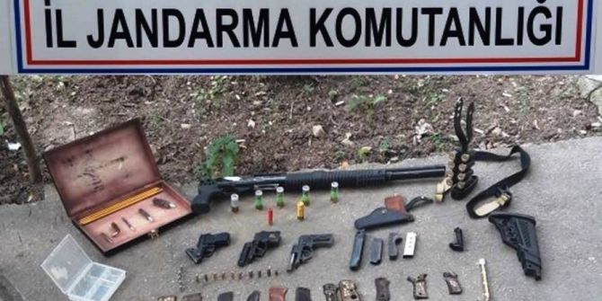 Denizli’de Jandarmadan Silah Ticareti Operasyonu