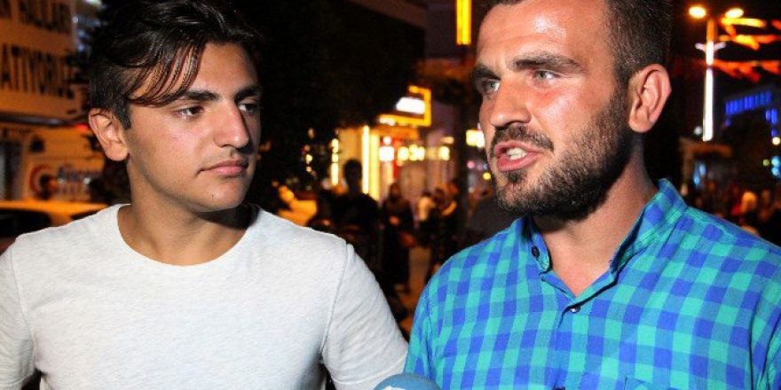 Yenikapı’daki ’Demokrasi Ve Şehitler Mitingi’ne Katılmak İçin 4 Saat Kulaç Attılar