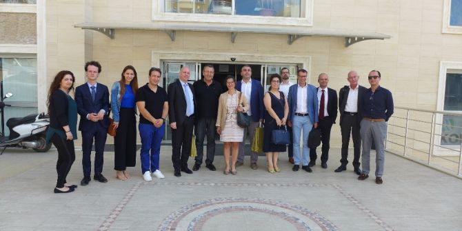 Hollanda Konsolosluk Temsilcileri Kuşadası Ticaret Odası’nı Ziyaret Etti