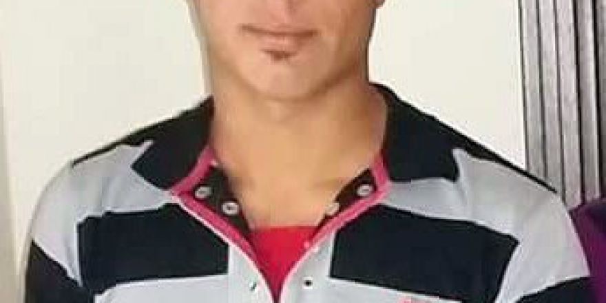 Motosiklet Koyun Sürücüsüne Daldı: 1 Ölü, 1 Yaralı