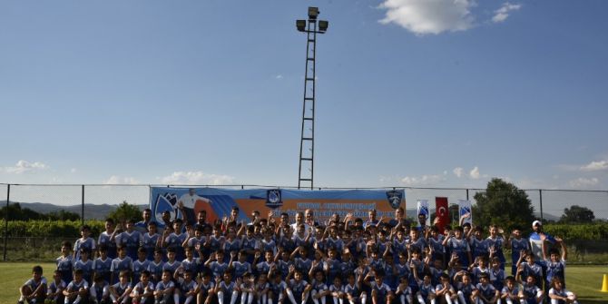 Başkan Çerçi, Minik Futbolcularla Buluştu