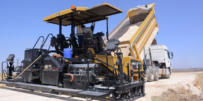 Ceylanpınar’da Yol Çalışmaları Devam Ediyor