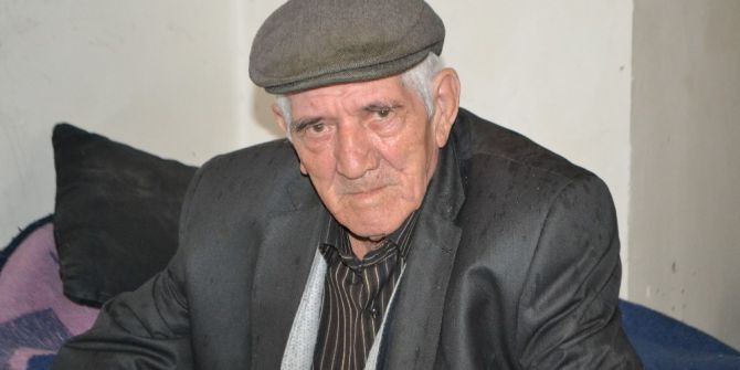 80 Yaşındaki Ömer Dalgıç Suyu Olmayan Bir Dükkanda Yaşamaya Çalışıyor