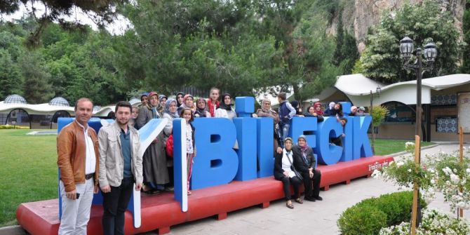 Şeyh Edebali Türbesi Ve Osmanlı Padişahları Tarih Şeridi’ne Ziyaret