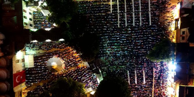 Eyüp Sultan’daki Kadir Gecesi Coşkusu Havadan Görüntülendi
