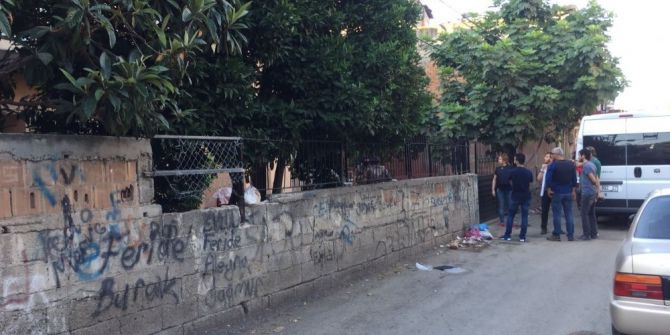 Adana’da Bir Eve Yapılan Baskında 7 Deaş’lı Gözaltına Alındı