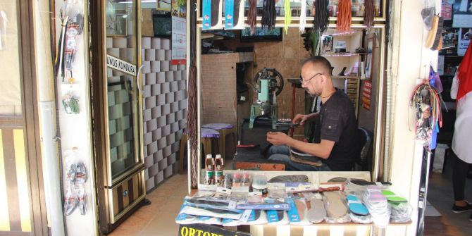 5 Metrekarelik Dükkanlarında Fabrikasyona Direniyorlar