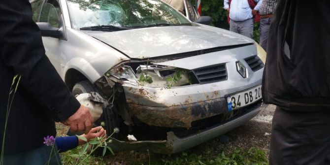 Kastamonu’da Tır İle Otomobil Çarpıştı