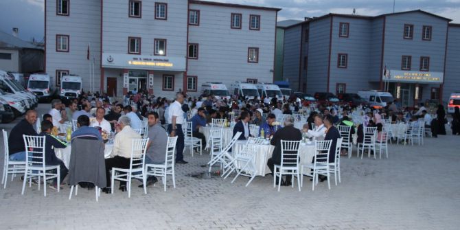 Sağlık Çalışanları İftarda Bir Araya Geldi