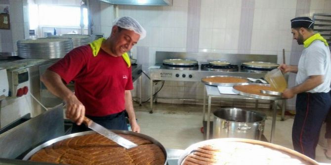 Bayram Öncesi Tatlıcılar Talebe Yetişemiyor
