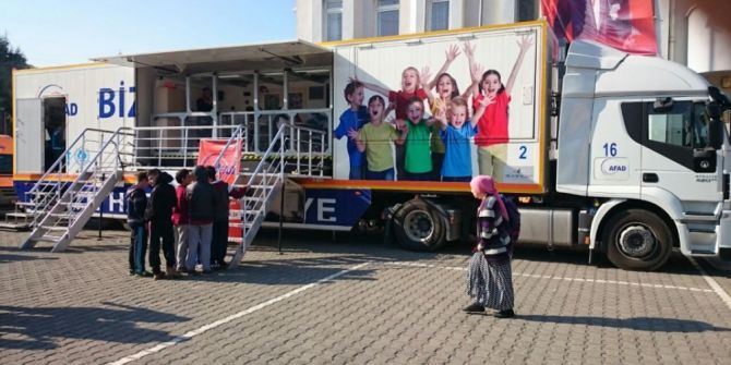 Depremi Yaşatan Tır Adana’da