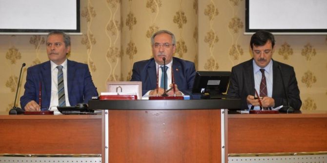 1 Yılı Değerlendirdiler