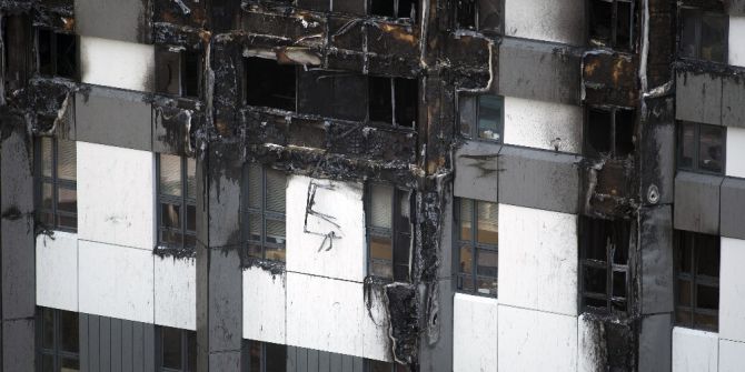 Londra’da 24 Katlı Binadaki Yangına İzolasyon Neden Olmuş Olabilir