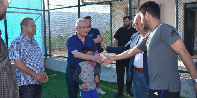 Manchester City’li Futbolcu Ysk Başkanı İle Buluştu