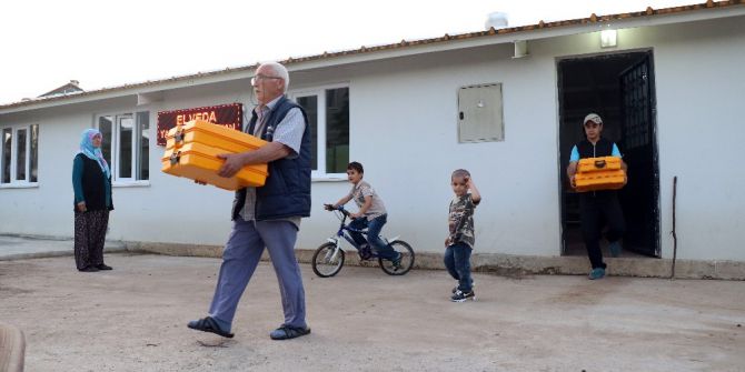 Bu Köyde Evlerde İftar Sofrası Kurulmuyor