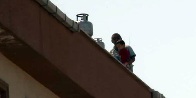 Esenyurt’ta Sinir Krizi Geçiren Baba Dehşet Saçtı