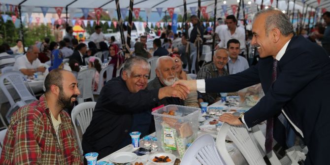 20 Bin Kişi Oruç Attı