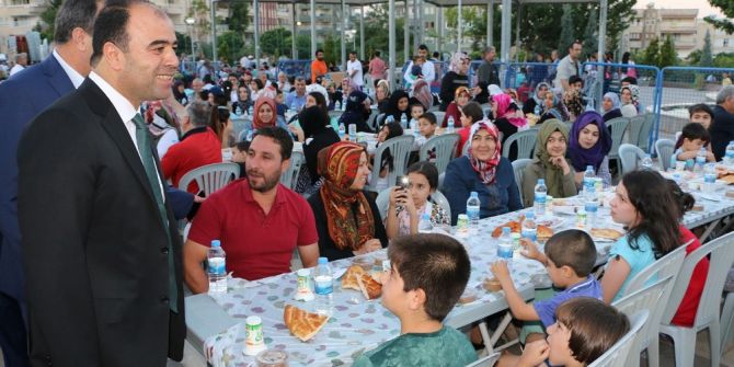 Haliliyeliler İftar Sofrasında Buluştu