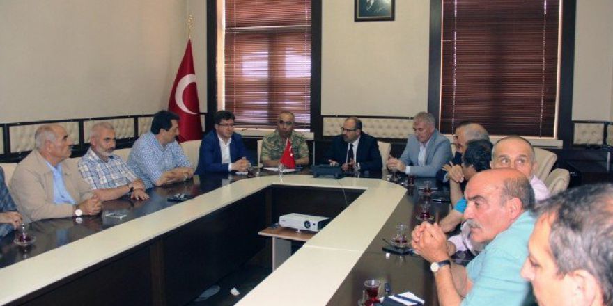 Vali İsmail Ustaoğlu Stk Temsilcileri Ve Kurum Amirleriyle Buluştu