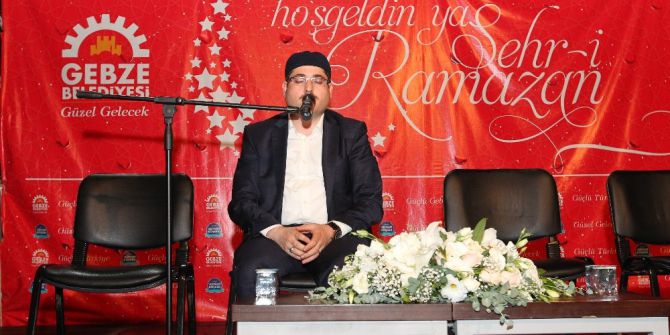 Gebzeliler Kadir Gecesini Kent Meydanında Kutladı